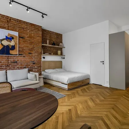 Praga Folwarczna Loft Studio 바르샤바